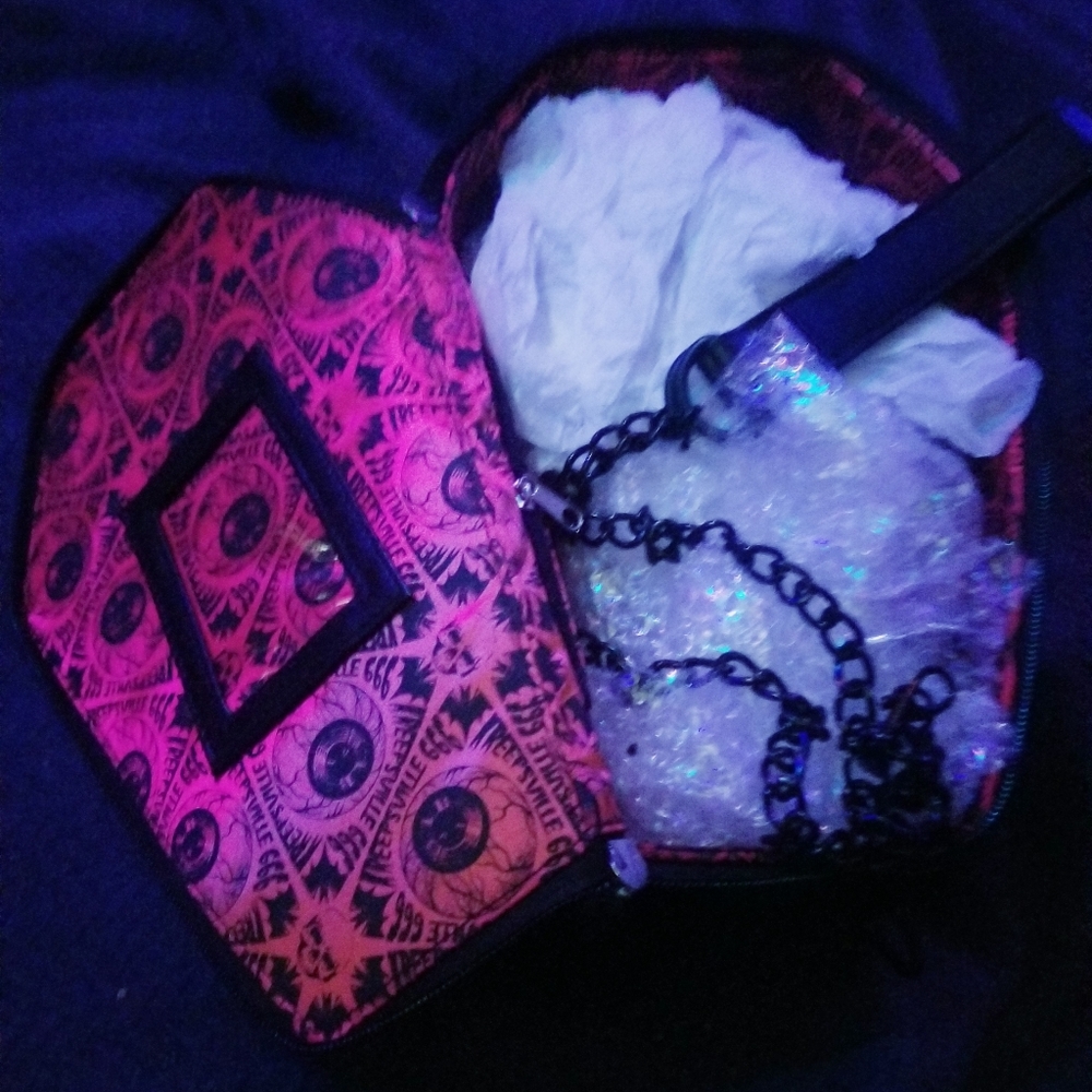 Coffin purse - Picture 3 of 3